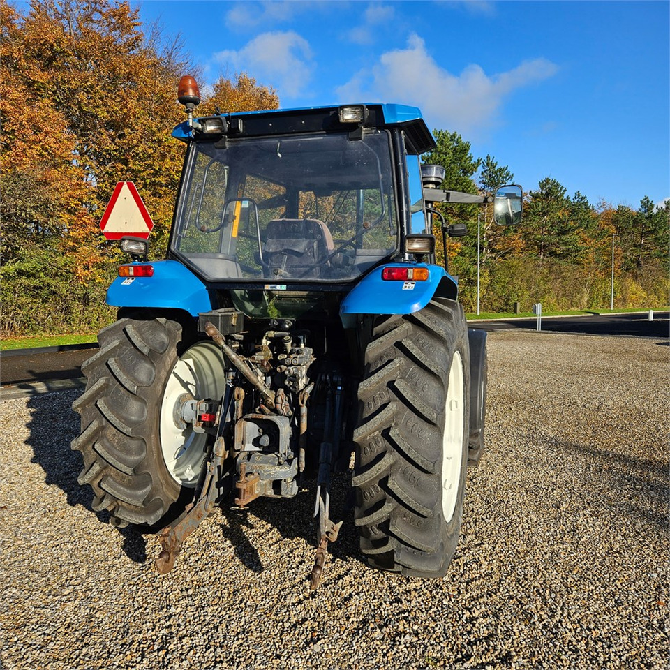 New Holland TS 100 New Holland TS 100: صورة 7 New Holland TS 100 New Holland TS 100: صورة 7