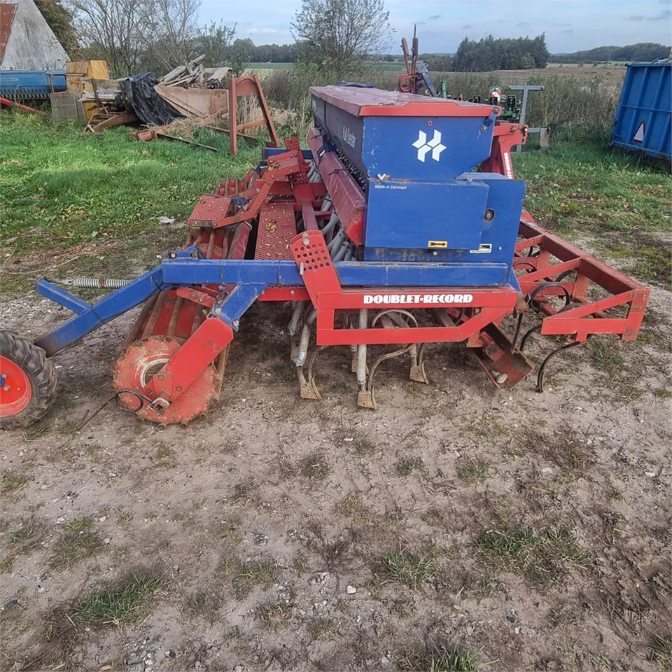 Nordsten Kulti-seeder - معدات البذار: صورة 2 Nordsten Kulti-seeder - معدات البذار: صورة 2
