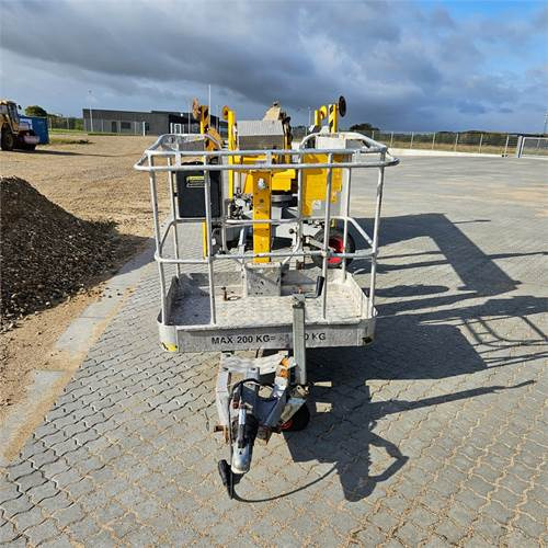 Omme 1550 EXB - منصة العمل الجوية مقطورة: صورة 5 Omme 1550 EXB - منصة العمل الجوية مقطورة: صورة 5