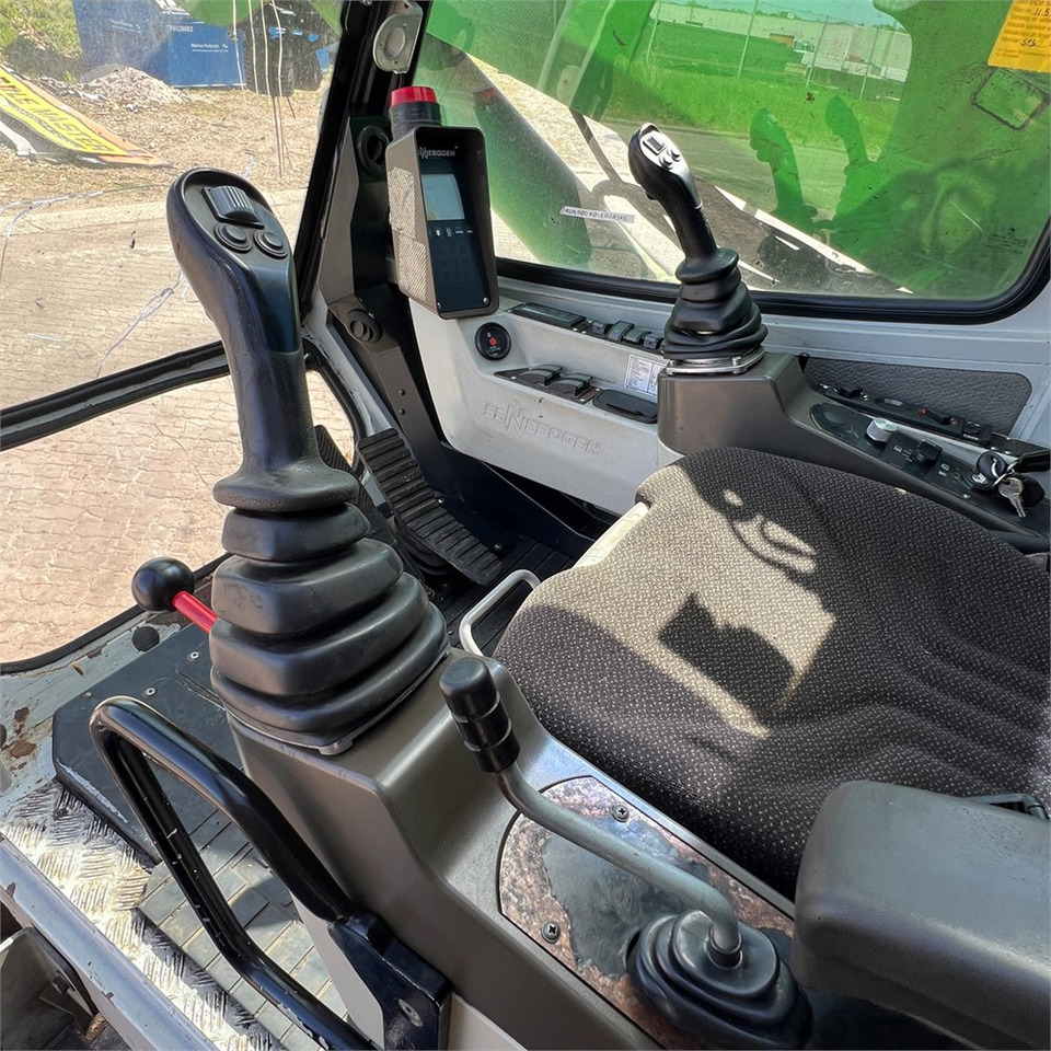 معالج النفايات Sennebogen 818 M: صورة 23 معالج النفايات Sennebogen 818 M: صورة 23