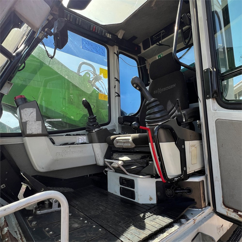 معالج النفايات Sennebogen 818 M: صورة 19 معالج النفايات Sennebogen 818 M: صورة 19