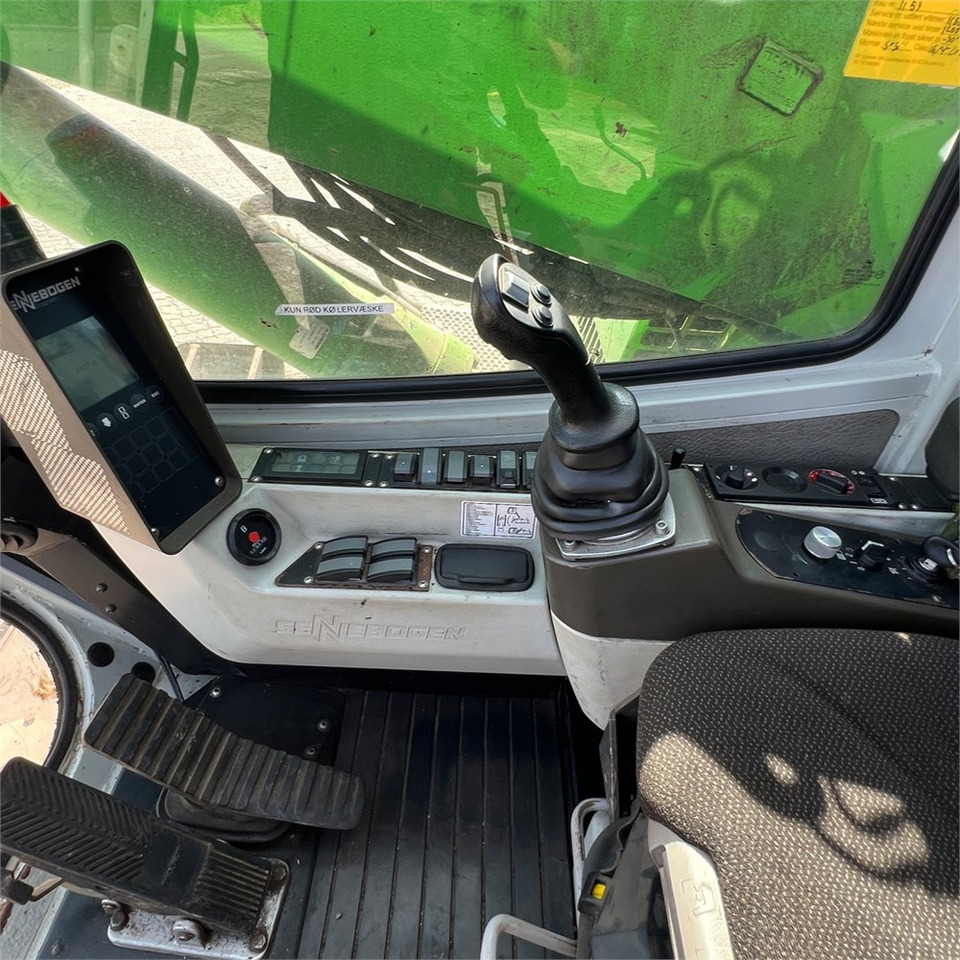 معالج النفايات Sennebogen 818 M: صورة 24 معالج النفايات Sennebogen 818 M: صورة 24