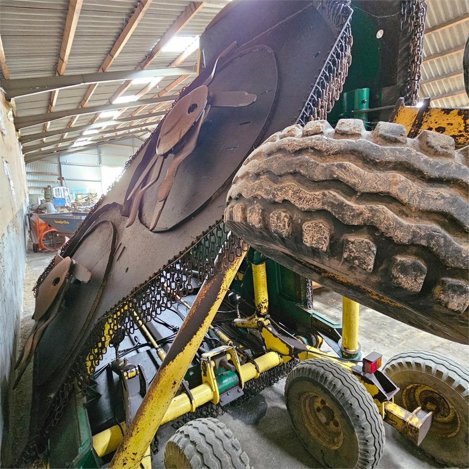 Spearhead Multicut 820 - معدات تيبيس التبن: صورة 5 Spearhead Multicut 820 - معدات تيبيس التبن: صورة 5