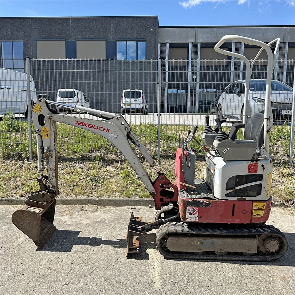 Takeuchi TB210 R - حفارة مُصَّغرة: صورة 3 Takeuchi TB210 R - حفارة مُصَّغرة: صورة 3