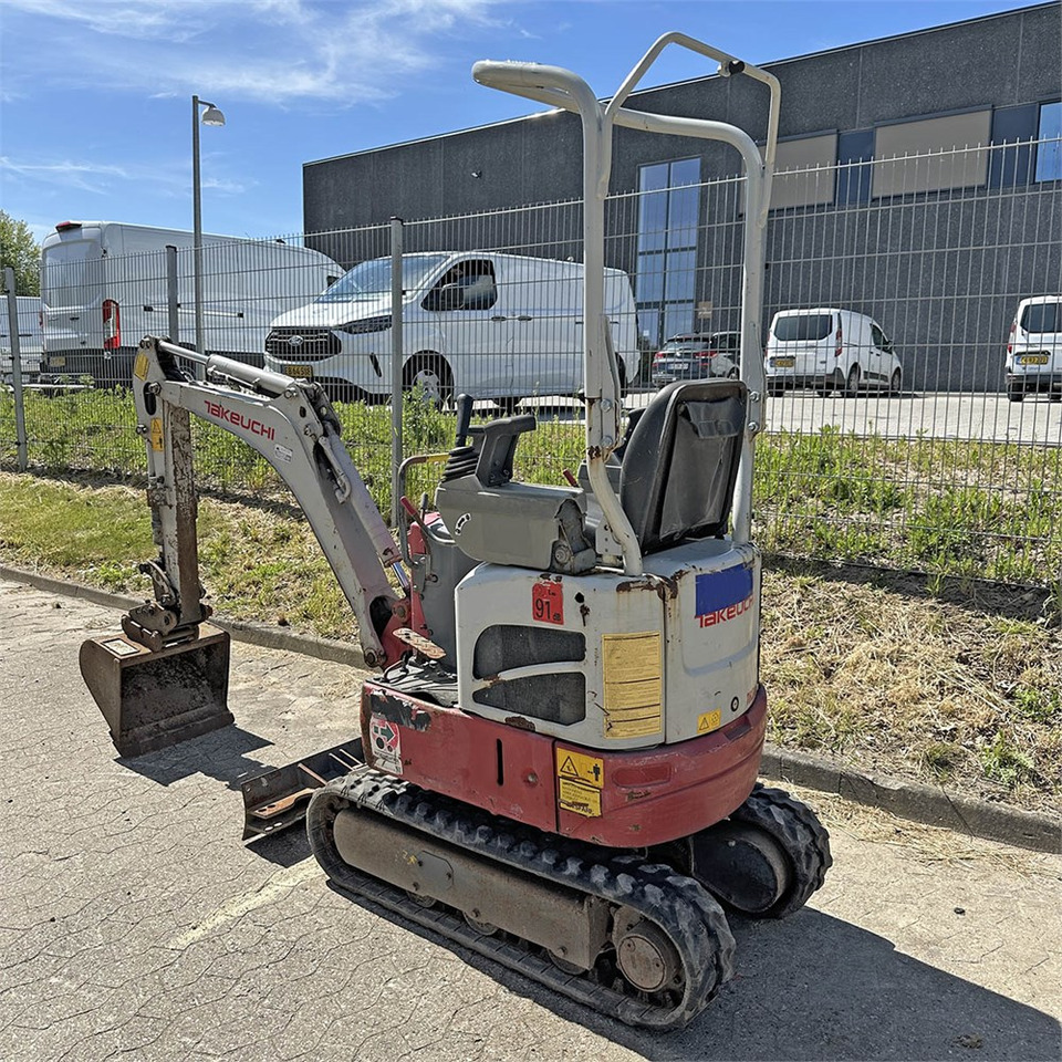 Takeuchi TB210 R - حفارة مُصَّغرة: صورة 4 Takeuchi TB210 R - حفارة مُصَّغرة: صورة 4