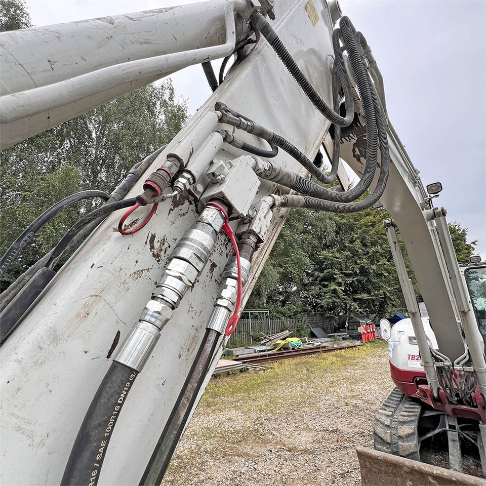 حفارة مُصَّغرة Takeuchi TB290: صورة 39