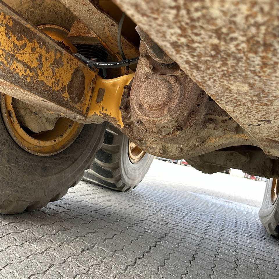 شاحنة قلاب مفصلية Volvo A30 G: صورة 43