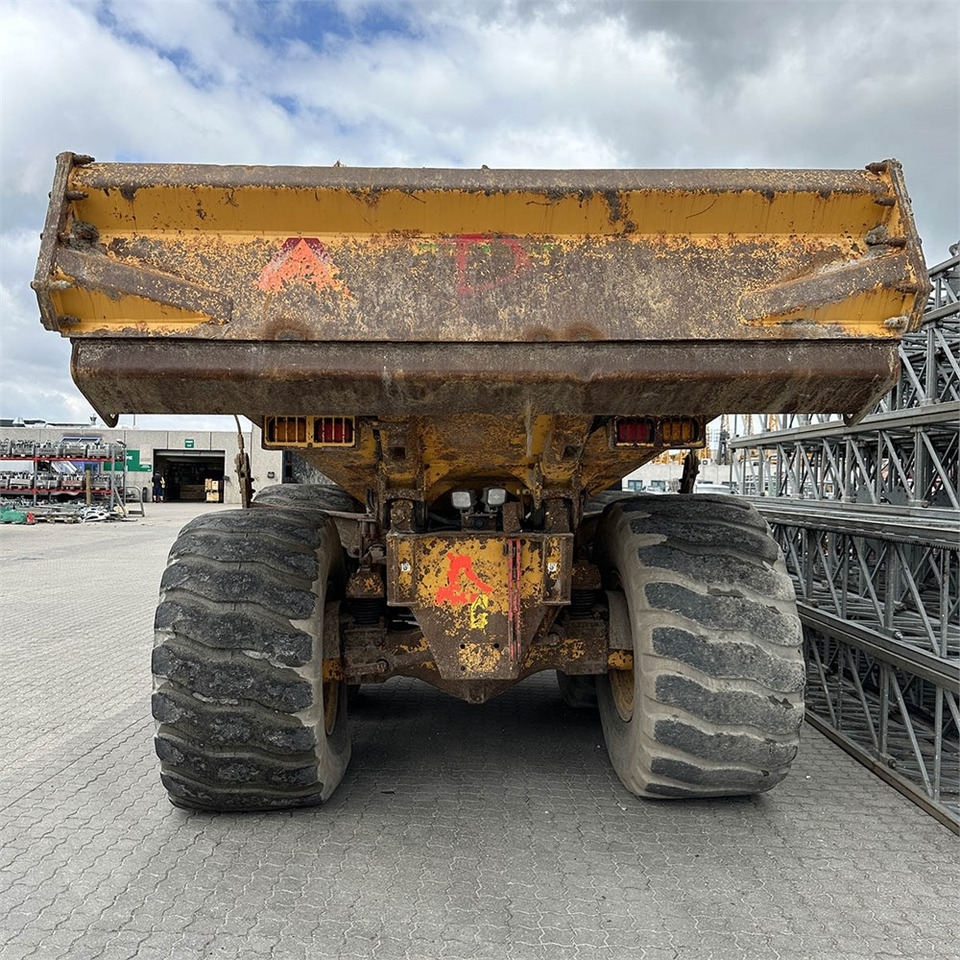 شاحنة قلاب مفصلية Volvo A30 G: صورة 9