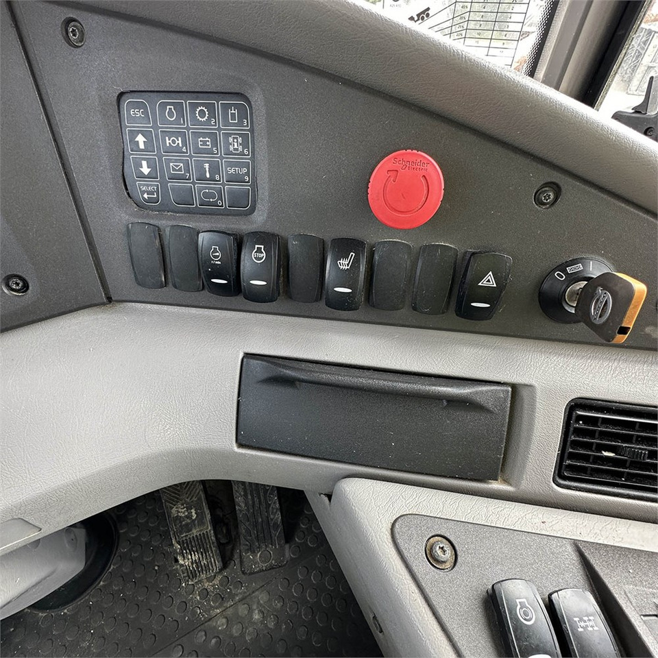 شاحنة قلاب مفصلية Volvo A30 G: صورة 20