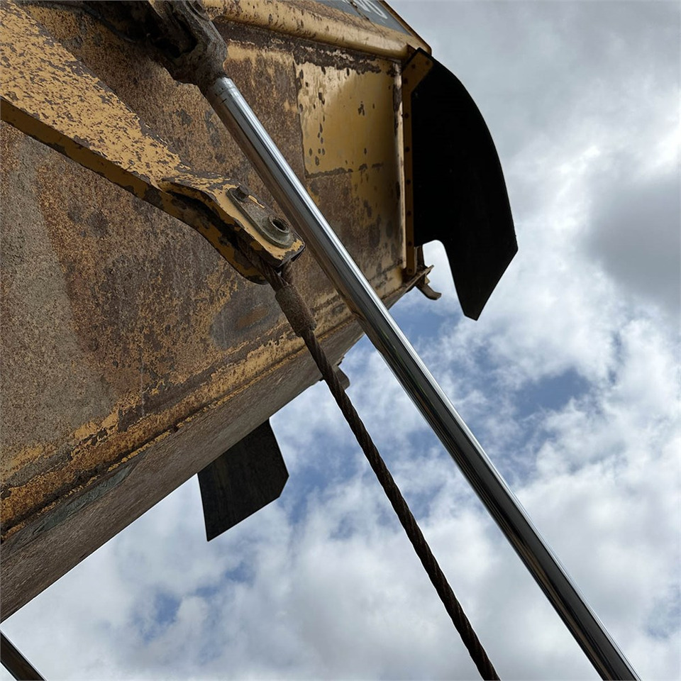 شاحنة قلاب مفصلية Volvo A30 G: صورة 26