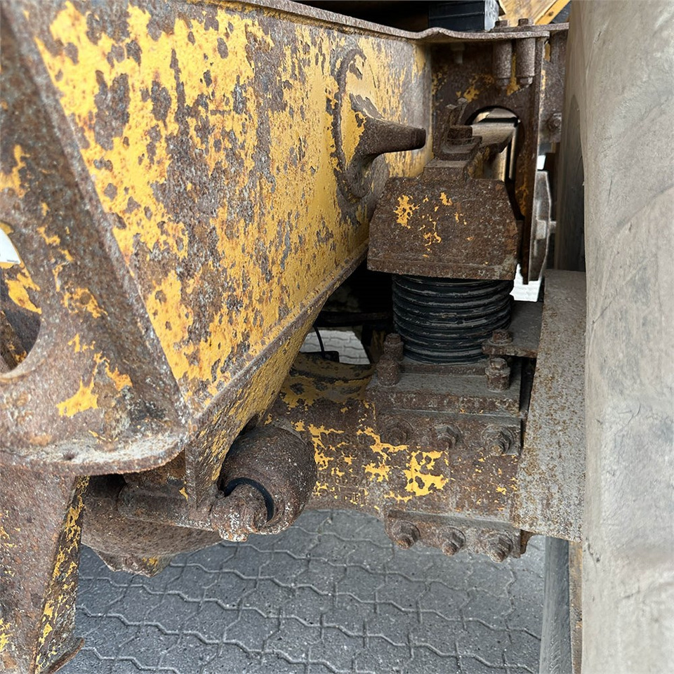 شاحنة قلاب مفصلية Volvo A30 G: صورة 34