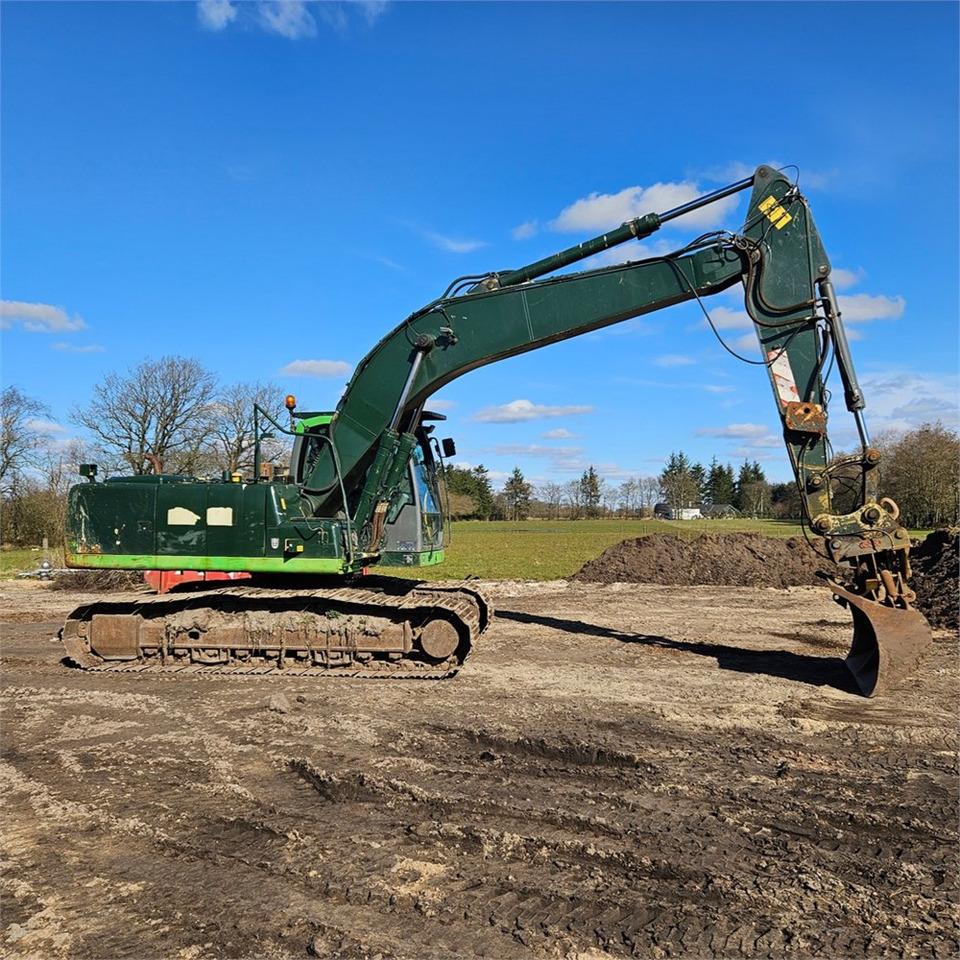 Volvo EC 210 CL - حفار زحاف: صورة 5 Volvo EC 210 CL - حفار زحاف: صورة 5