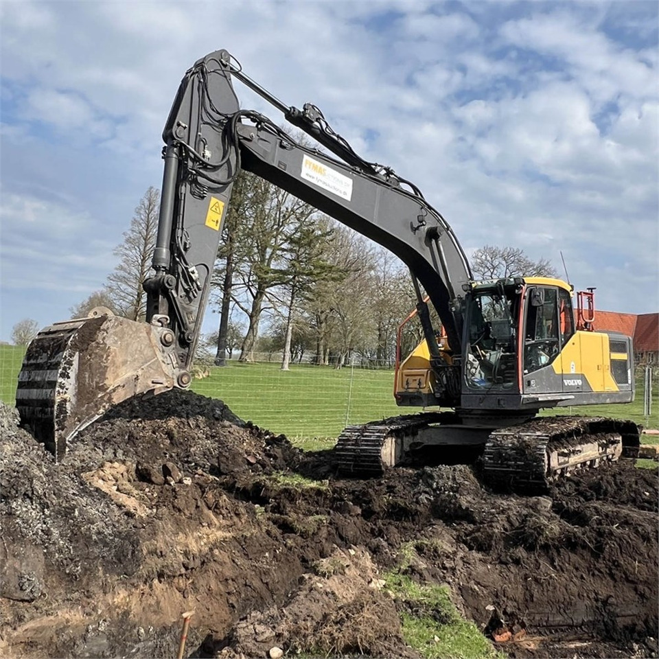 Volvo EC220 EL - حفار زحاف: صورة 4 Volvo EC220 EL - حفار زحاف: صورة 4