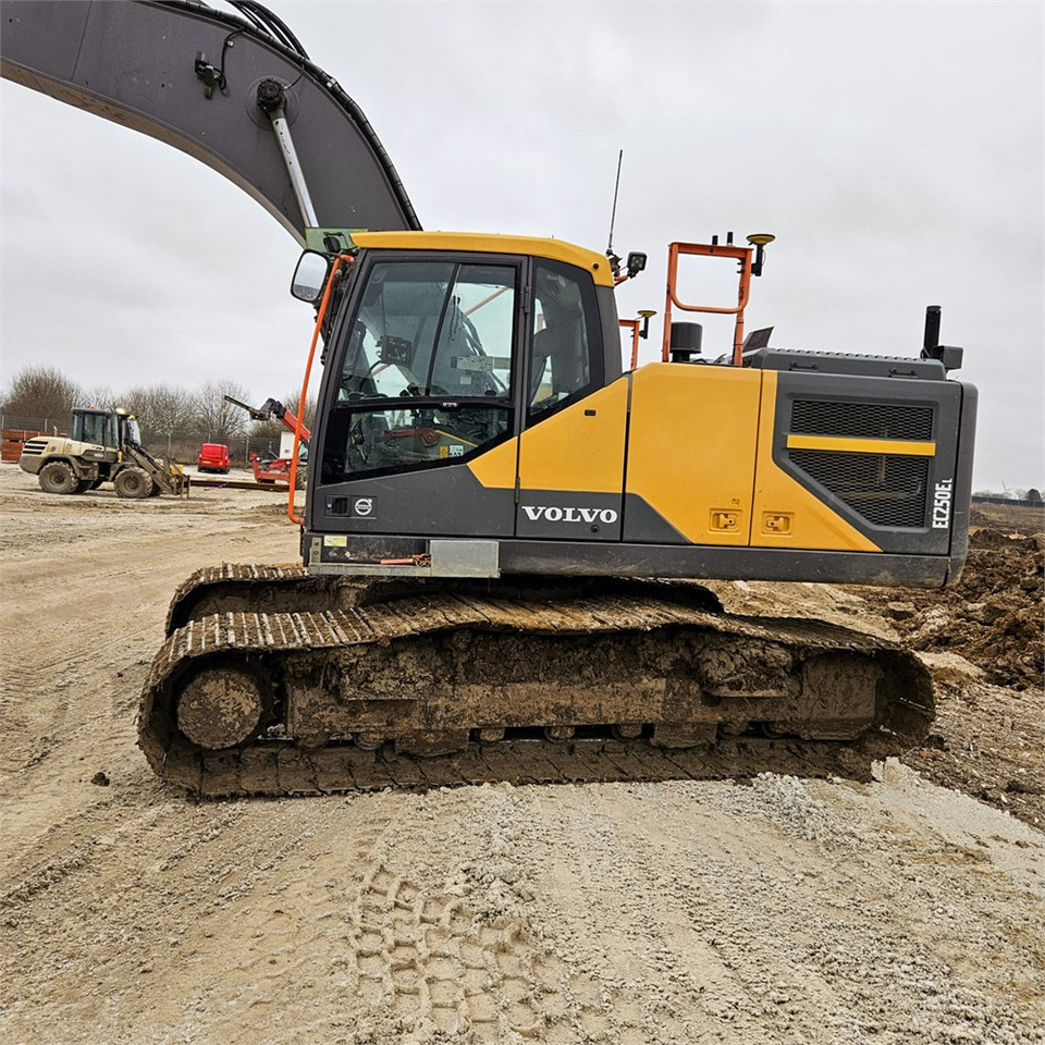 Volvo EC250 EL - حفار زحاف: صورة 3 Volvo EC250 EL - حفار زحاف: صورة 3
