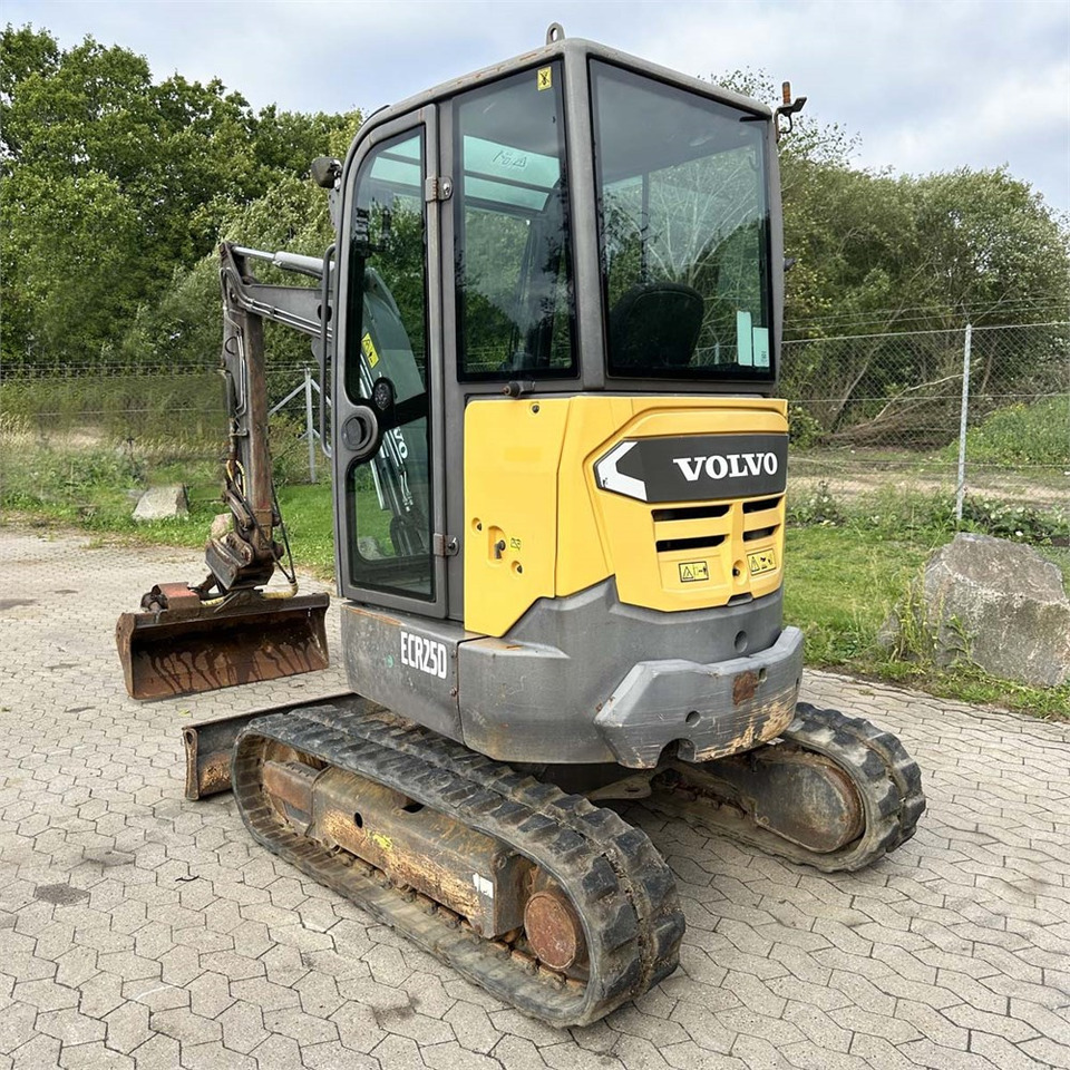 Volvo ECR25 D - حفارة مُصَّغرة: صورة 3 Volvo ECR25 D - حفارة مُصَّغرة: صورة 3