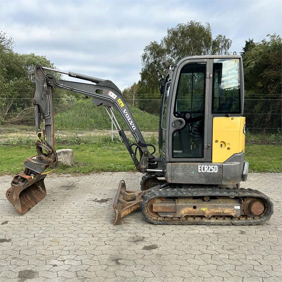 Volvo ECR25 D - حفارة مُصَّغرة: صورة 2 Volvo ECR25 D - حفارة مُصَّغرة: صورة 2