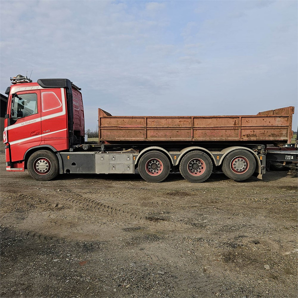 Volvo FH 540 - شاحنة - نظام الكابلات: صورة 2 Volvo FH 540 - شاحنة - نظام الكابلات: صورة 2