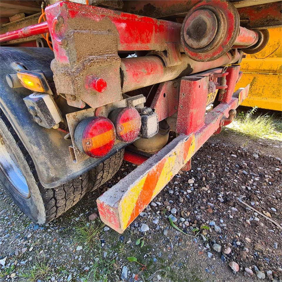 شاحنة - نظام الكابلات Volvo FL612: صورة 27 شاحنة - نظام الكابلات Volvo FL612: صورة 27