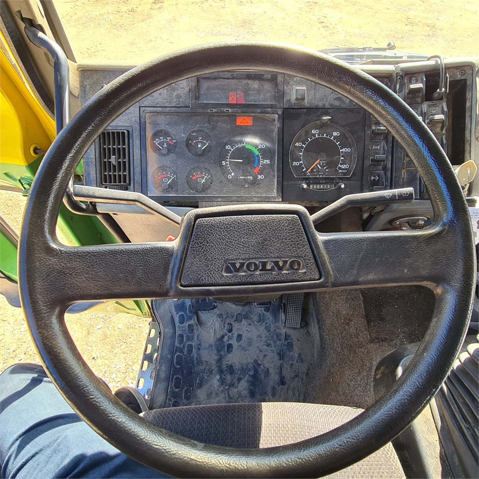 شاحنة - نظام الكابلات Volvo FL612: صورة 13 شاحنة - نظام الكابلات Volvo FL612: صورة 13