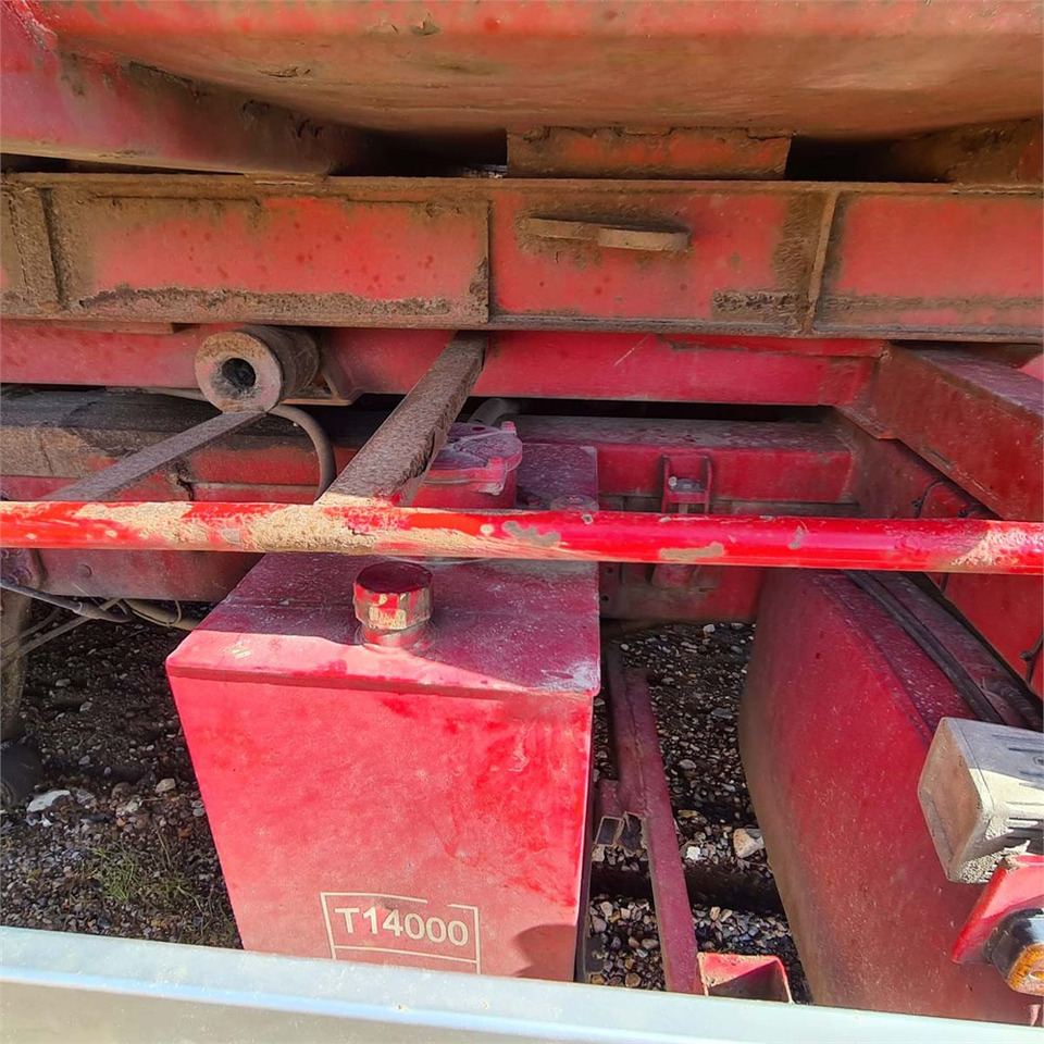 شاحنة - نظام الكابلات Volvo FL612: صورة 32 شاحنة - نظام الكابلات Volvo FL612: صورة 32