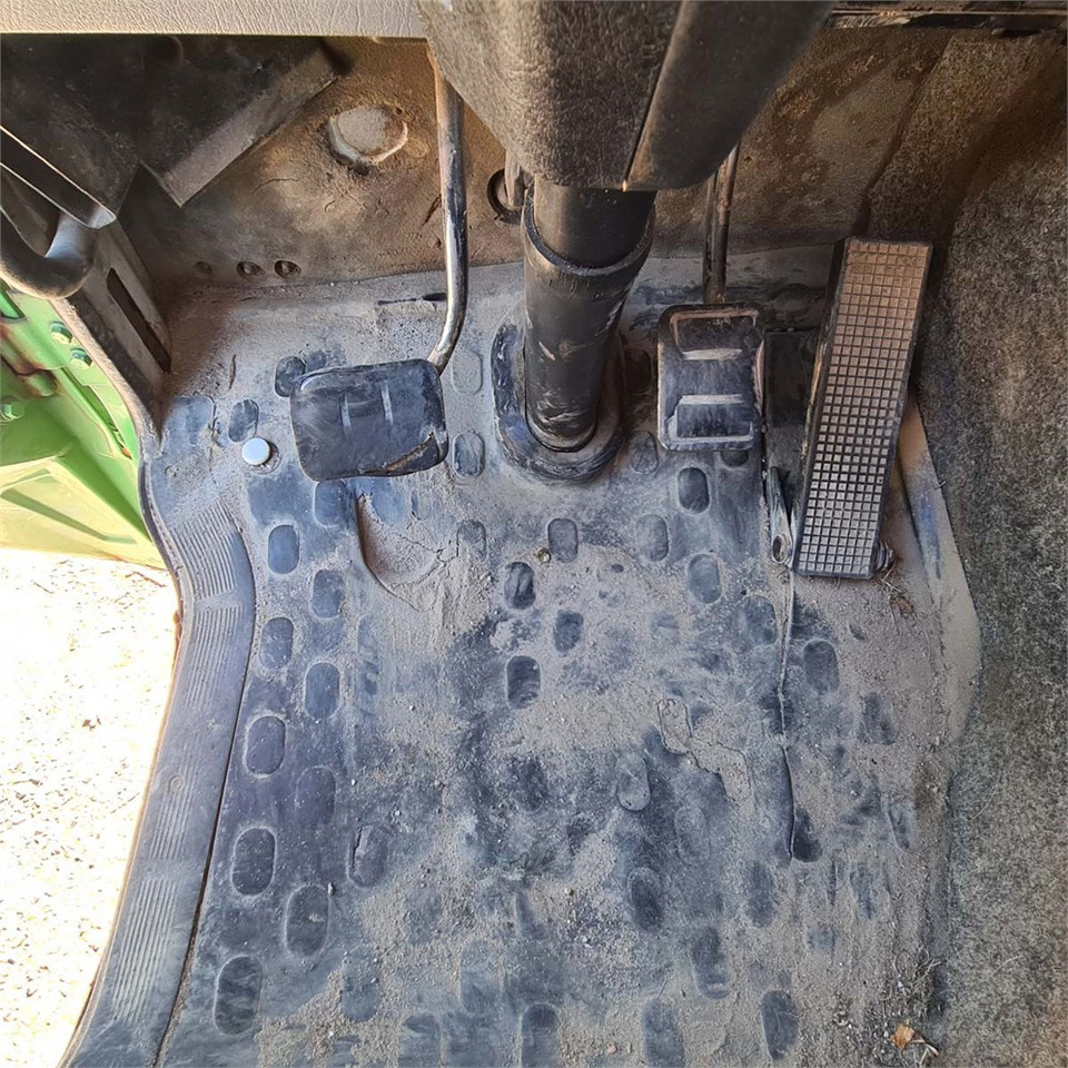 شاحنة - نظام الكابلات Volvo FL612: صورة 15 شاحنة - نظام الكابلات Volvo FL612: صورة 15