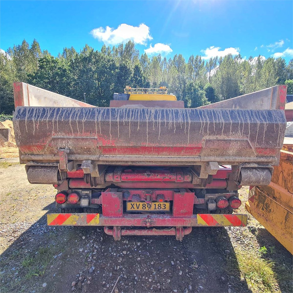 Volvo FL612 - شاحنة - نظام الكابلات: صورة 4 Volvo FL612 - شاحنة - نظام الكابلات: صورة 4