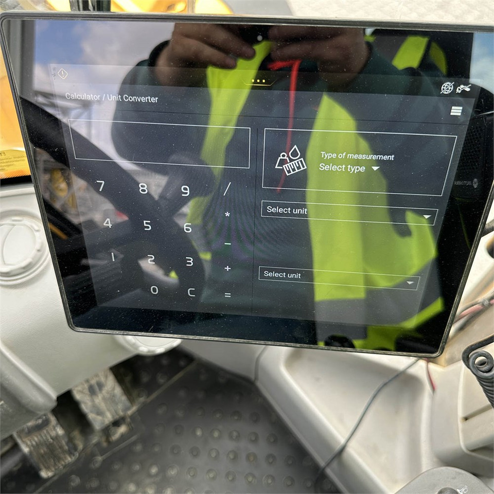 اللودر بعجل Volvo L120 H: صورة 17