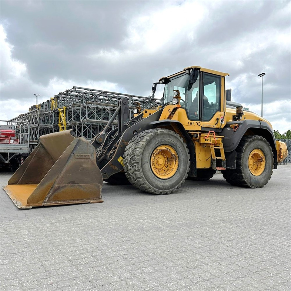 Volvo L120 H - اللودر بعجل: صورة 1 Volvo L120 H - اللودر بعجل: صورة 1