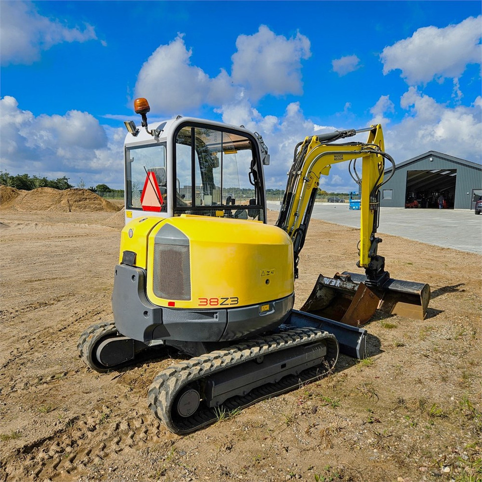 Wacker Neuson 38 Z3 - حفارة مُصَّغرة: صورة 5 Wacker Neuson 38 Z3 - حفارة مُصَّغرة: صورة 5
