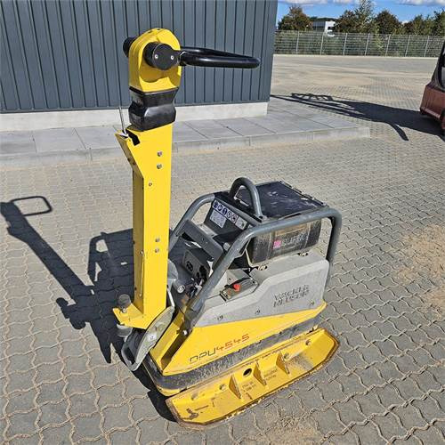 Wacker Neuson DPU 4545 - لوحة اهتزازية: صورة 1 Wacker Neuson DPU 4545 - لوحة اهتزازية: صورة 1