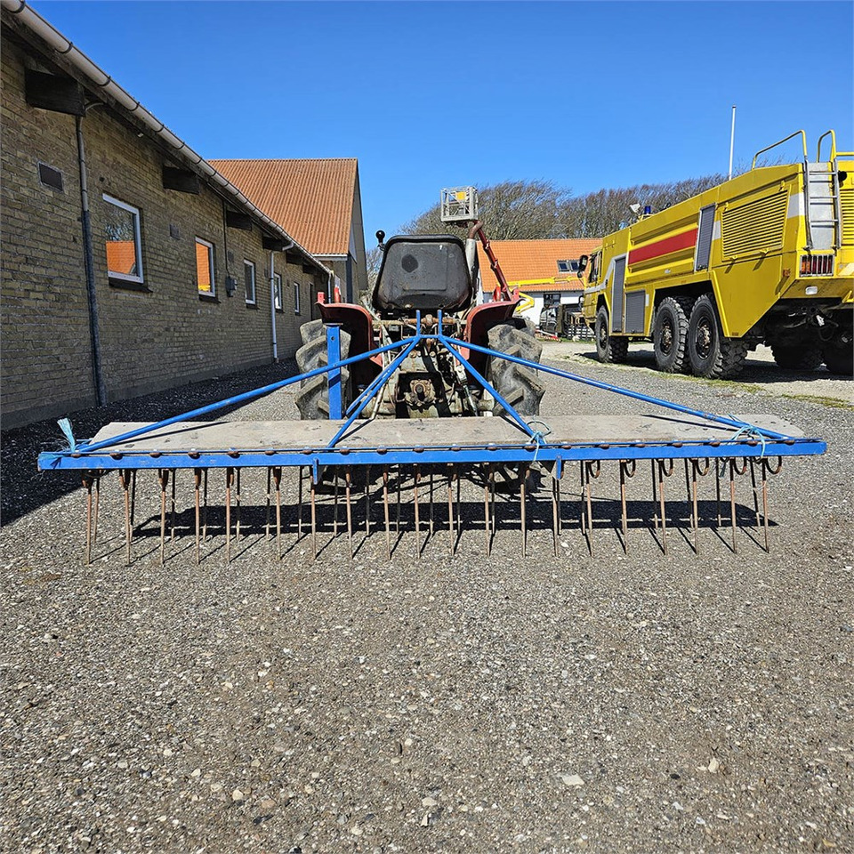 Yanmar 1510 D - جرار البلدية: صورة 5 Yanmar 1510 D - جرار البلدية: صورة 5