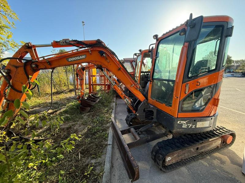 Doosan DX 27 Z - حفارة مُصَّغرة: صورة 4 Doosan DX 27 Z - حفارة مُصَّغرة: صورة 4