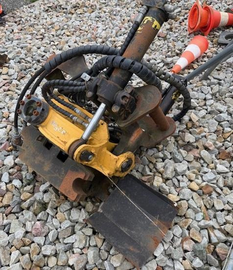 ENGCON EC 219 - مُلحق الحفار الدوار: صورة 1 ENGCON EC 219 - مُلحق الحفار الدوار: صورة 1