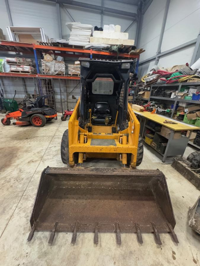 Hyundai HSL 610 - شيول صغير: صورة 2 Hyundai HSL 610 - شيول صغير: صورة 2