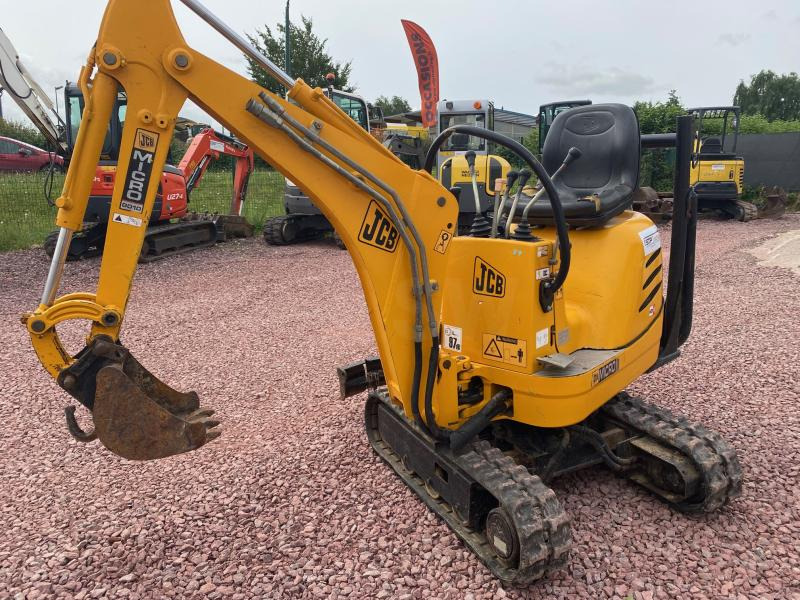 Jcb MICROPELLE 1 TONNE 8010 - حفارة مُصَّغرة: صورة 3 Jcb MICROPELLE 1 TONNE 8010 - حفارة مُصَّغرة: صورة 3
