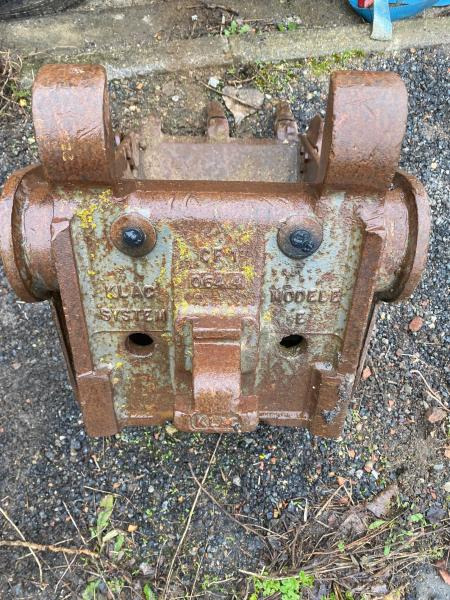 KLAC E - بكت حفار: صورة 3 KLAC E - بكت حفار: صورة 3