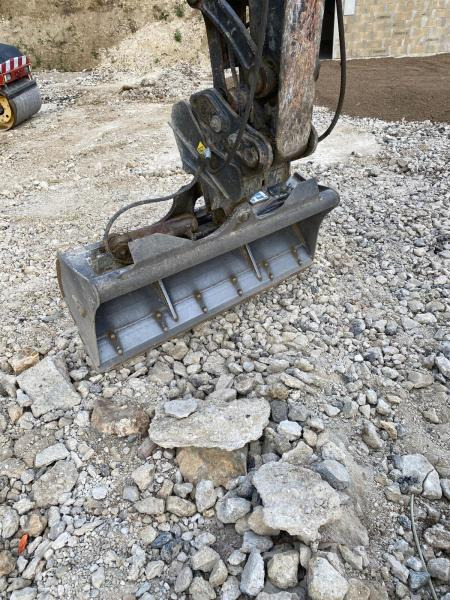 Kubota KX 080-4 - حفارة مُصَّغرة: صورة 3 Kubota KX 080-4 - حفارة مُصَّغرة: صورة 3