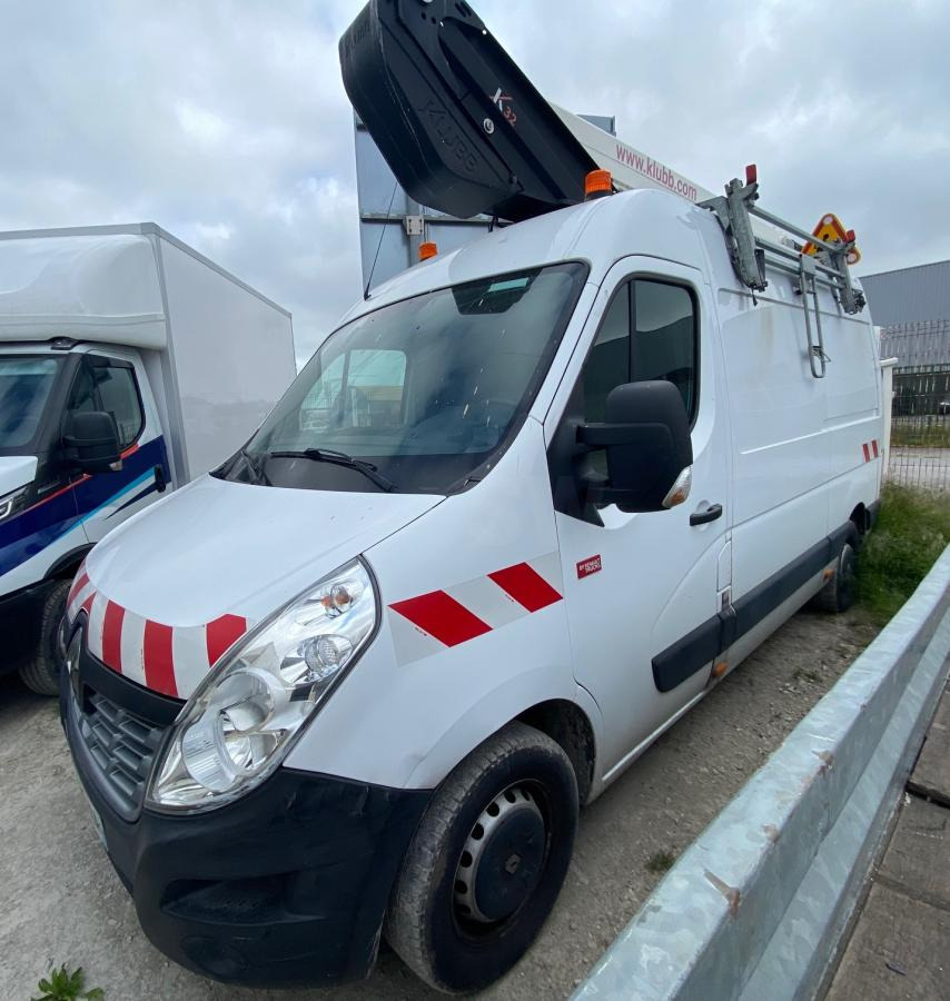 Renault Master - منصة تلسكوبية محمولة على شاحنة: صورة 3 Renault Master - منصة تلسكوبية محمولة على شاحنة: صورة 3