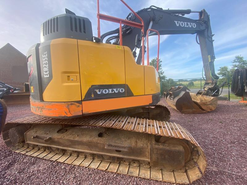 Volvo ECR 235EL - حفار زحاف: صورة 2 Volvo ECR 235EL - حفار زحاف: صورة 2