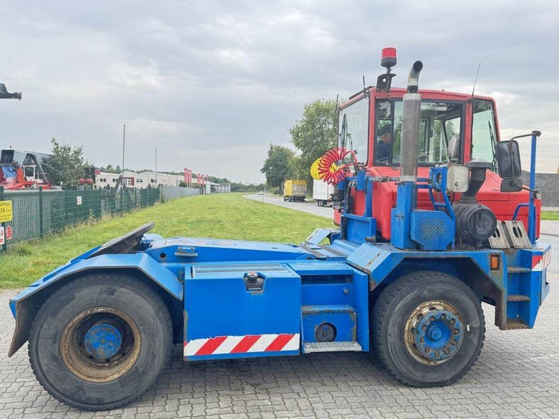 CVS Ferrari TT2516BV (4x2) - جرار المحطة: صورة 4 CVS Ferrari TT2516BV (4x2) - جرار المحطة: صورة 4