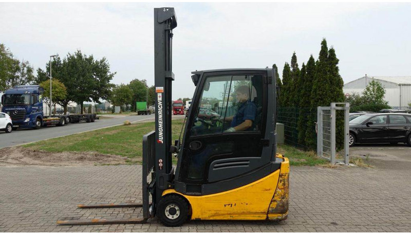 Jungheinrich EFG216GE-120-500ZT - رافعة شوكية كهربائية: صورة 2 Jungheinrich EFG216GE-120-500ZT - رافعة شوكية كهربائية: صورة 2
