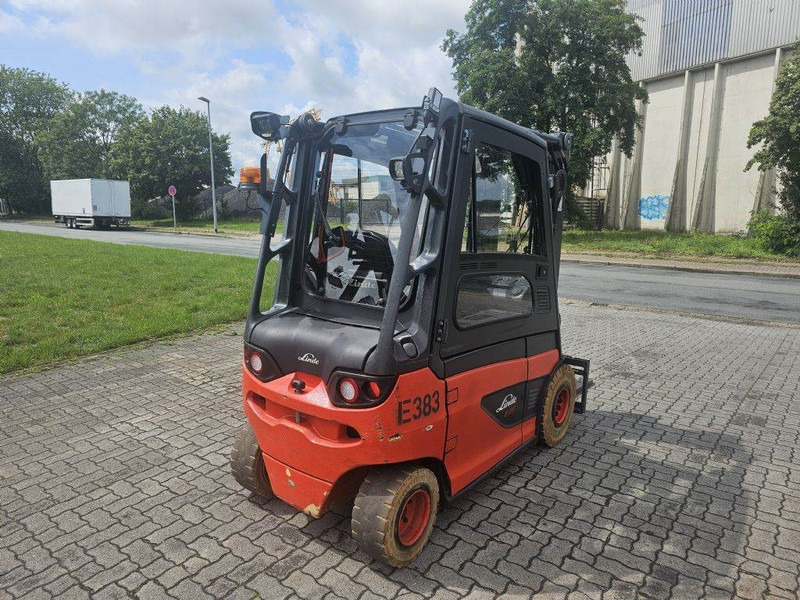 Linde E25-01 UVV - رافعة شوكية كهربائية: صورة 4 Linde E25-01 UVV - رافعة شوكية كهربائية: صورة 4