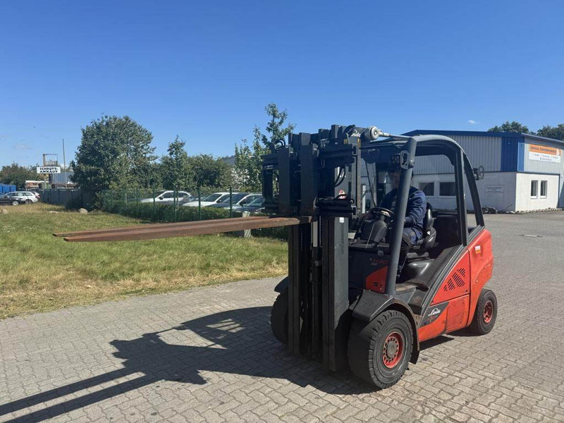 Linde H30D-02 - رافعة شوكية ديزل: صورة 2 Linde H30D-02 - رافعة شوكية ديزل: صورة 2