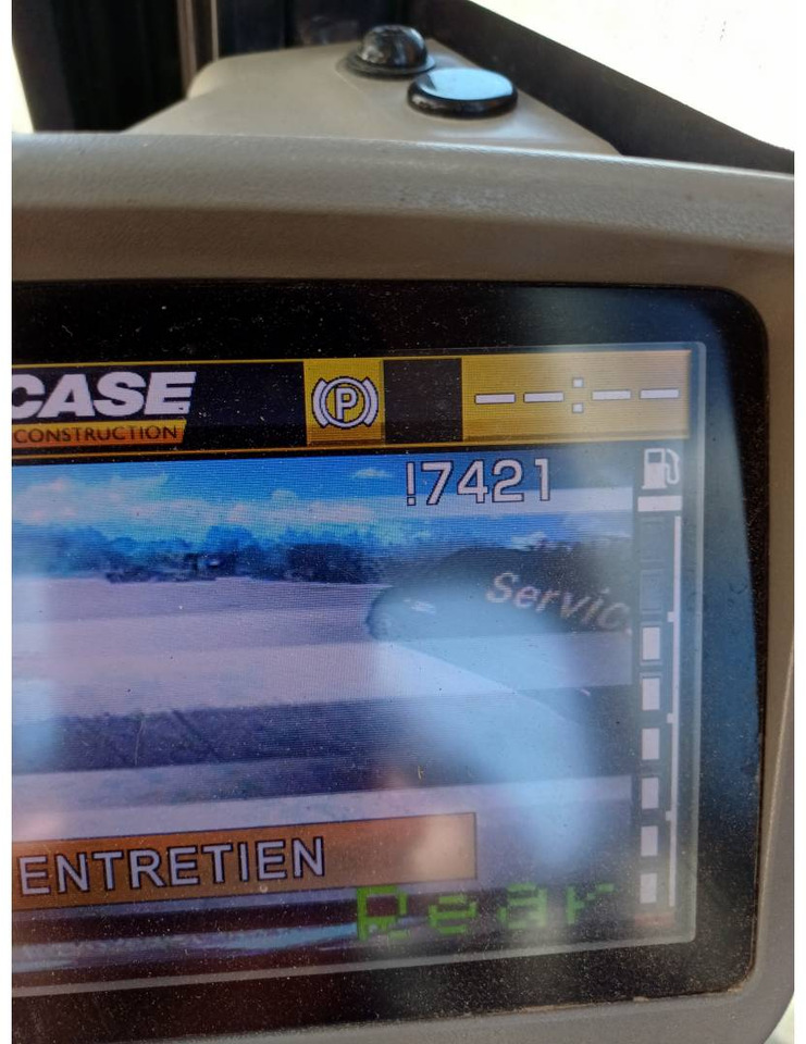 CASE CX210 - حفار زحاف: صورة 5 CASE CX210 - حفار زحاف: صورة 5