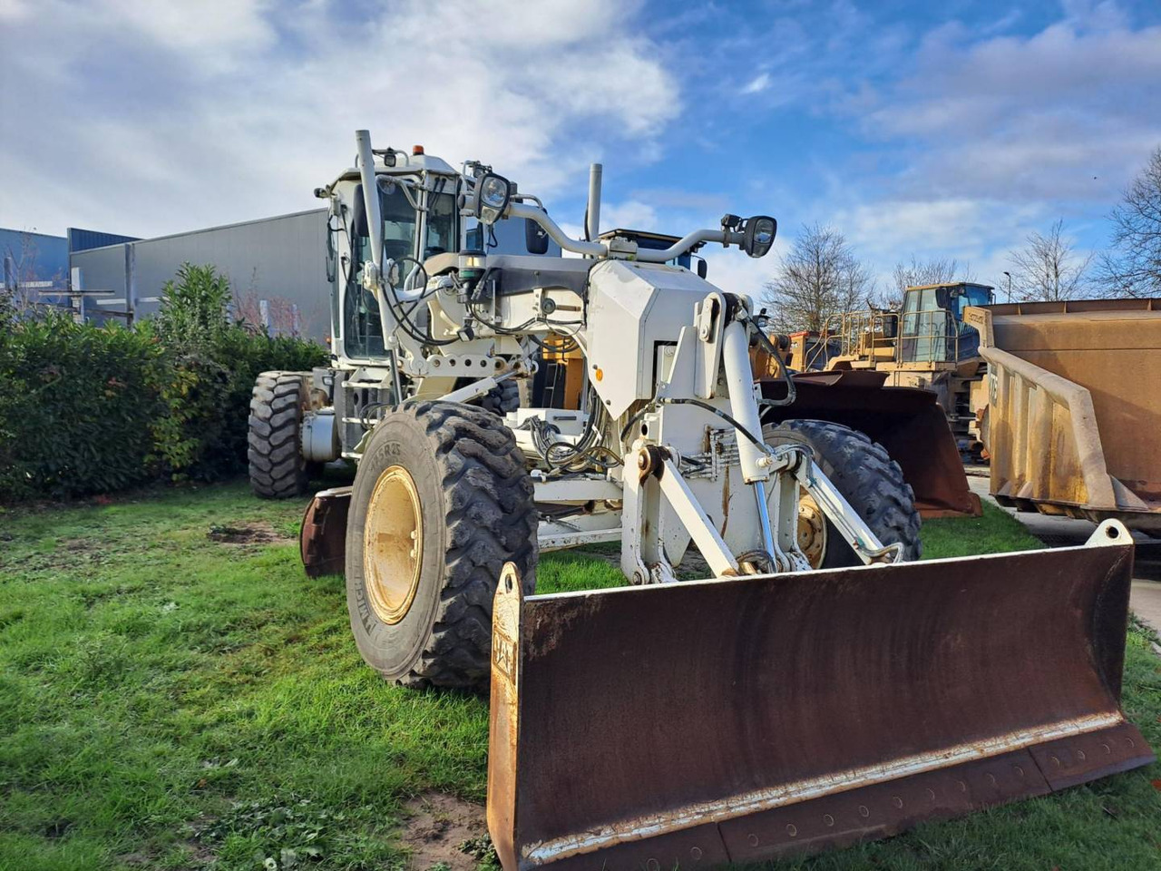 CAT 12M3 - ممهدة: صورة 2 CAT 12M3 - ممهدة: صورة 2