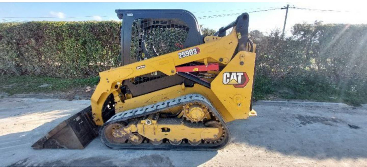 CAT 259D3 - اللودر المجنزر: صورة 1 CAT 259D3 - اللودر المجنزر: صورة 1