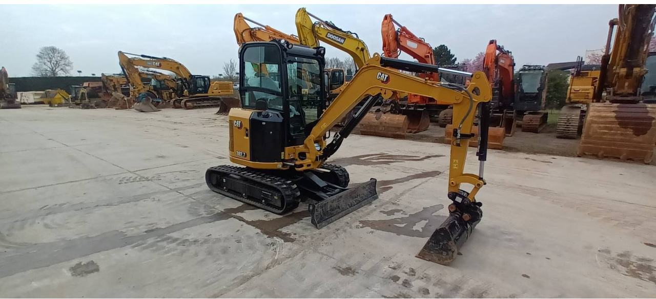 CAT 302.7 - حفار زحاف: صورة 2 CAT 302.7 - حفار زحاف: صورة 2
