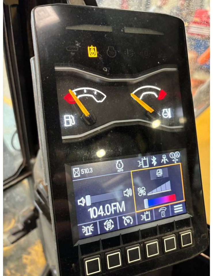 CAT 305 - حفار زحاف: صورة 5 CAT 305 - حفار زحاف: صورة 5