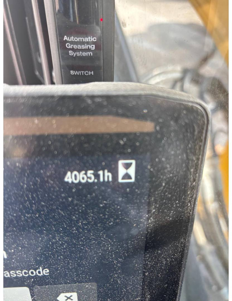 CAT 315 - حفار زحاف: صورة 5 CAT 315 - حفار زحاف: صورة 5