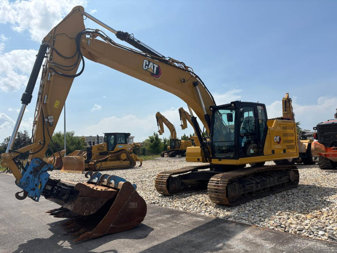 CAT 320 GC - حفار زحاف: صورة 2 CAT 320 GC - حفار زحاف: صورة 2